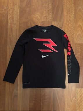 Nike Dri-FIT Black Long-Sleeve Shirt Boys Size Small 8 - 9